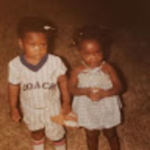 Meet your Posher, Dennis